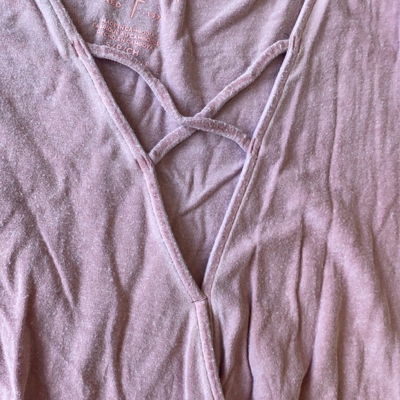 Pink top - Picture 4 of 5